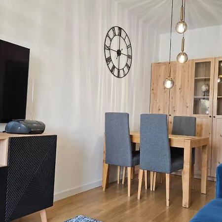 Blisko Plazy Brzezno Apartamento Gdańsk