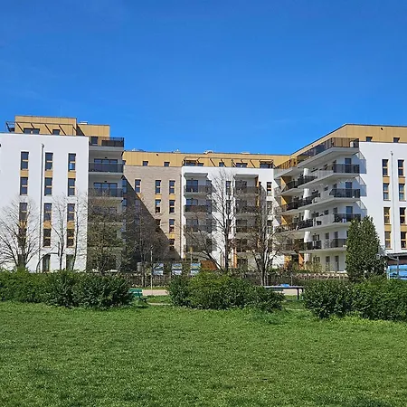 Blisko Plazy Brzezno Апартаменты